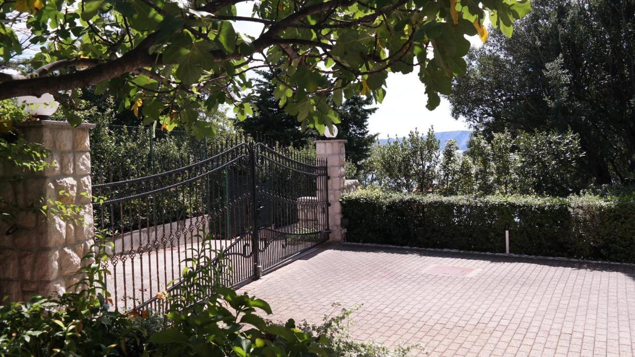 Apartmani Lili Novi Vinodolski Luaran gambar