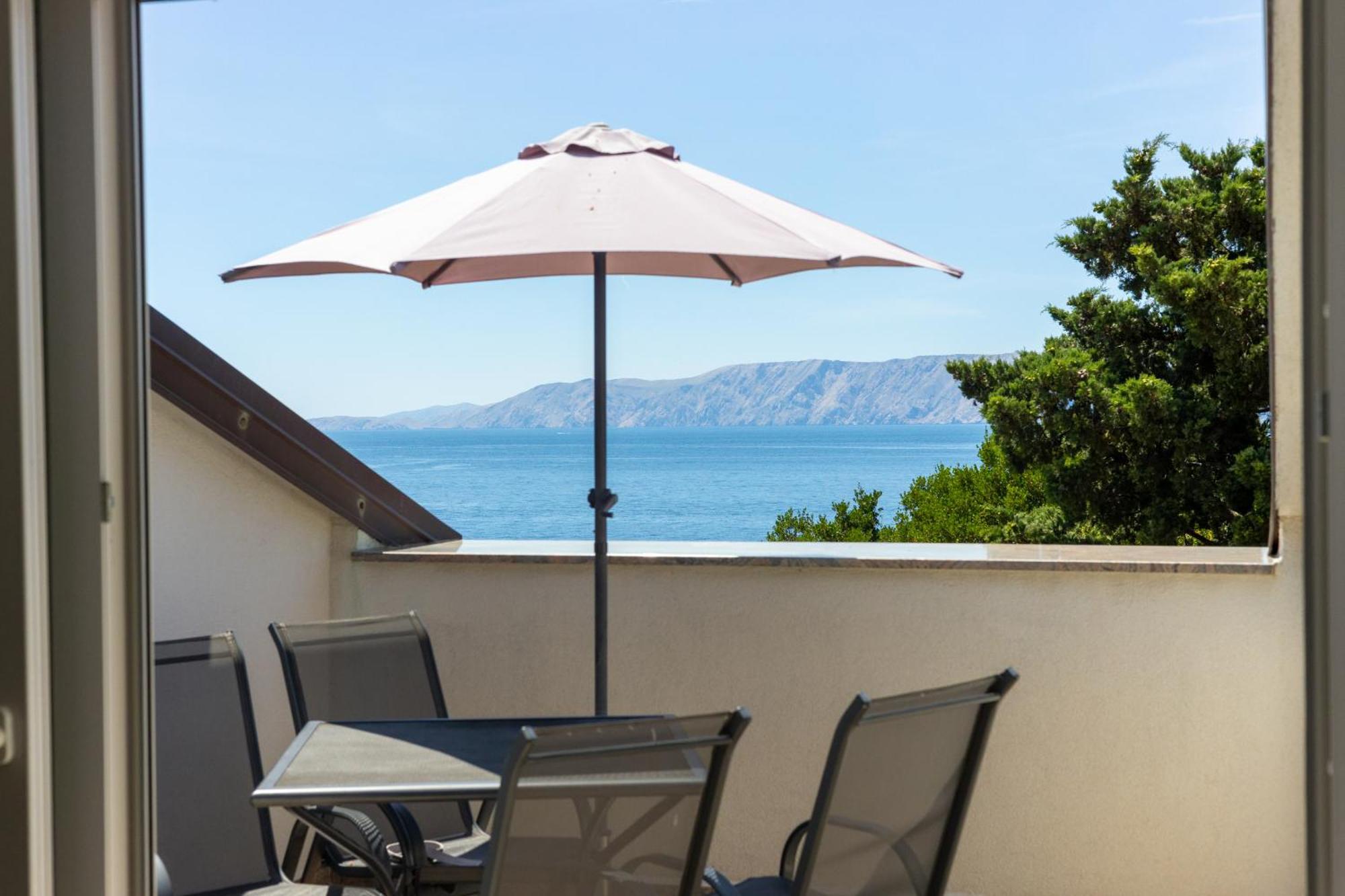Apartmani Lili Novi Vinodolski Luaran gambar