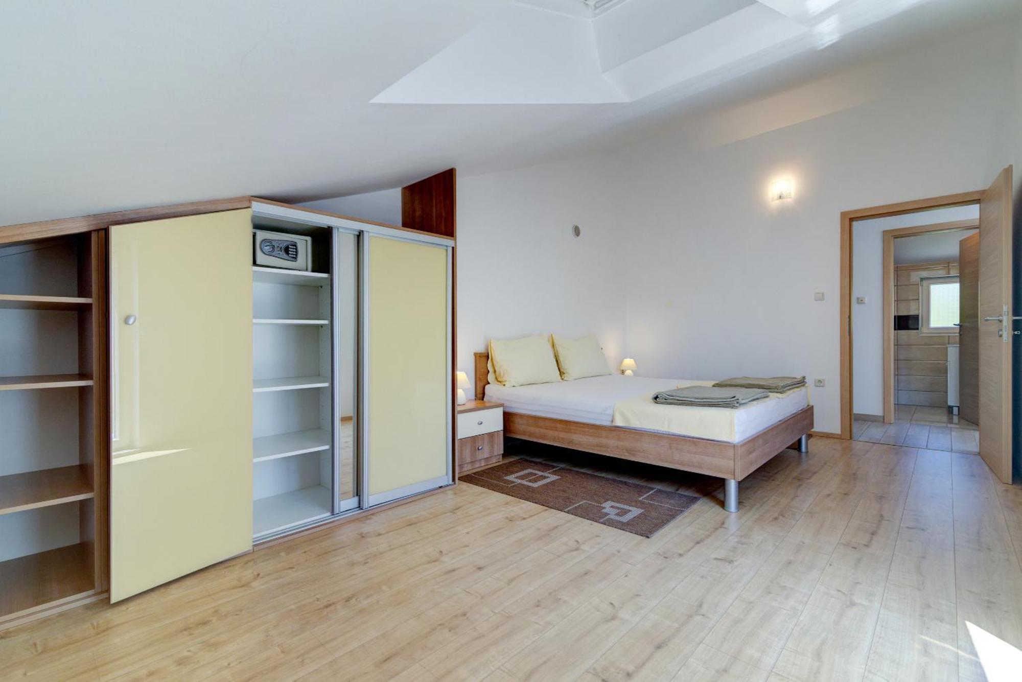 Apartmani Lili Novi Vinodolski Luaran gambar