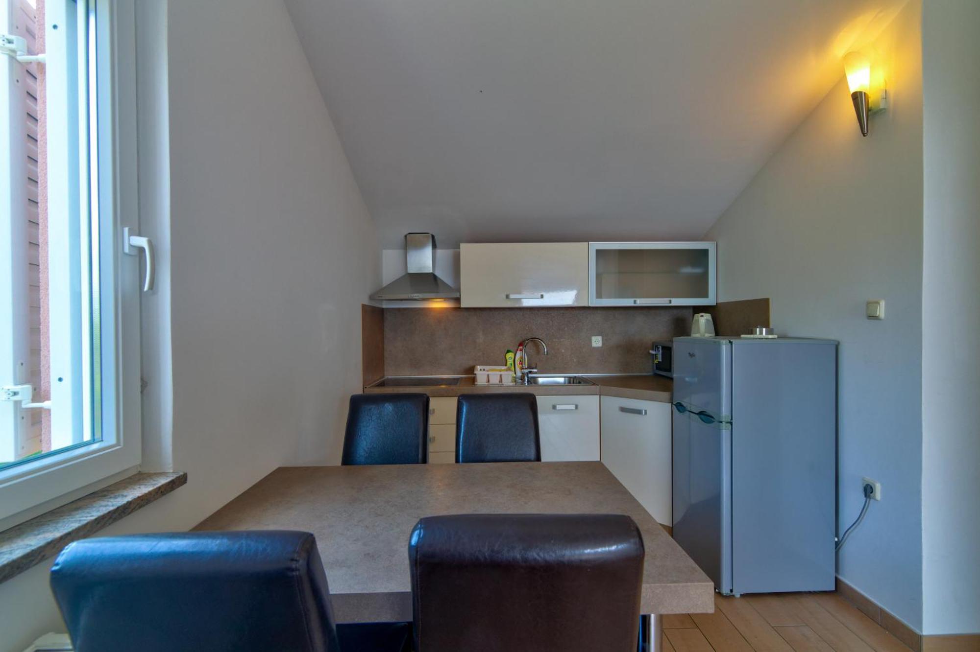 Apartmani Lili Novi Vinodolski Luaran gambar